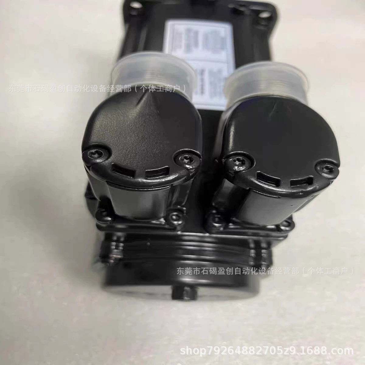 MSK071D-0300-NN-M1-UP0-NNNN Немецкий серводвигатель Rexroth, новая цена по факту