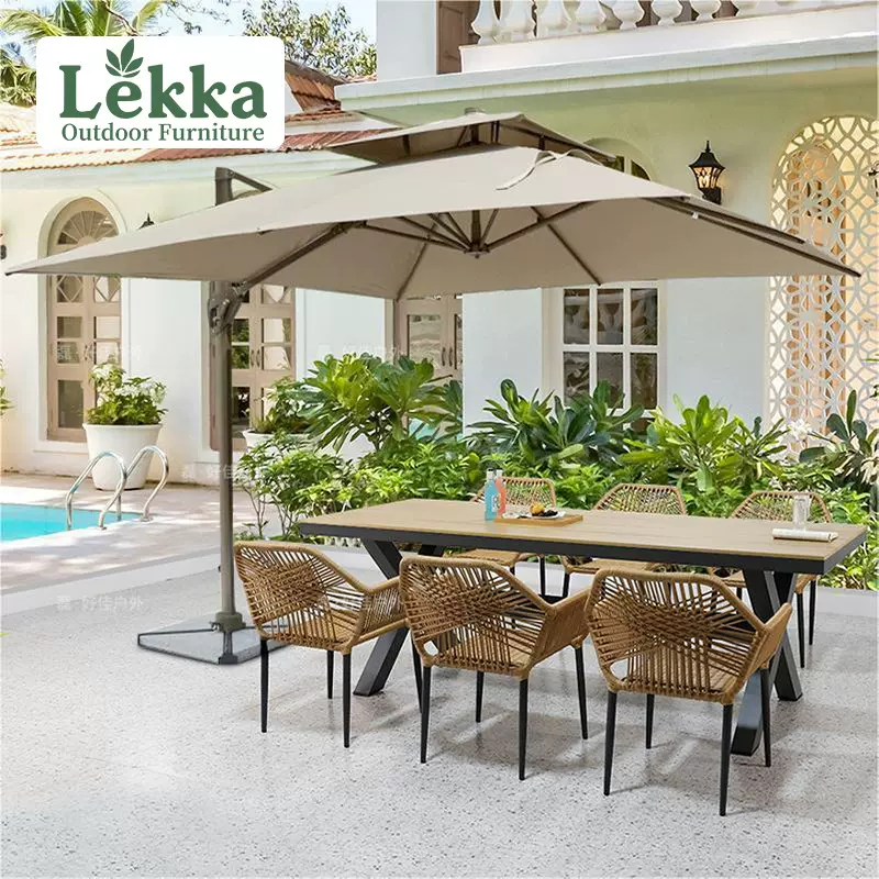 户外藤编桌椅庭院室外露台花园咖啡店民宿餐桌椅组合带伞阳台藤椅