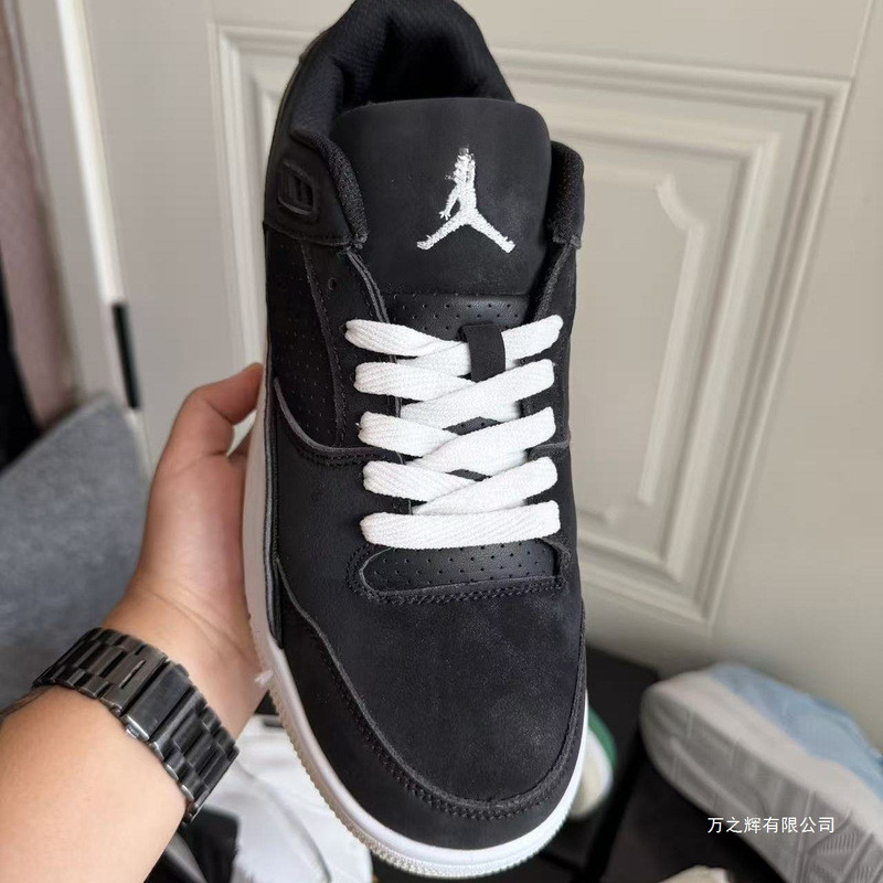Handmade new co-branded FLIGHT low-top retro basketball shoes for men and women, casual sports versatile sneakers AJ4 for export Handmade new co-branded FLIGHT low-top retro basketball shoes for men and women, casual sports versatile sneakers AJ4 for export