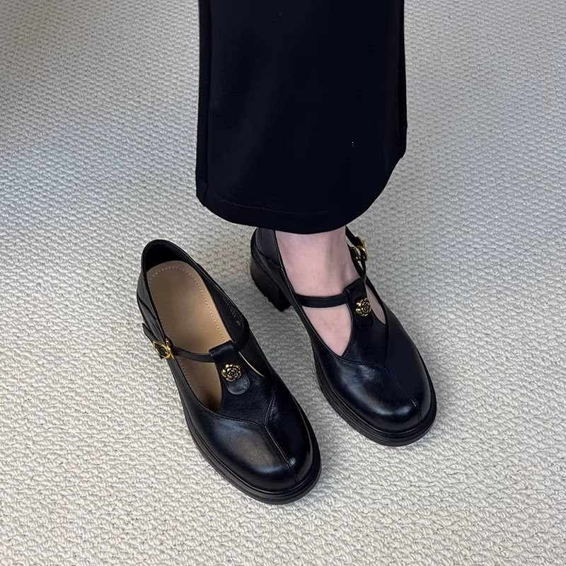 Soft leather vintage camellia T-strap buckle chunky heel Mary Jane shoes for women, British style casual shoes for commuting, versatile single shoes