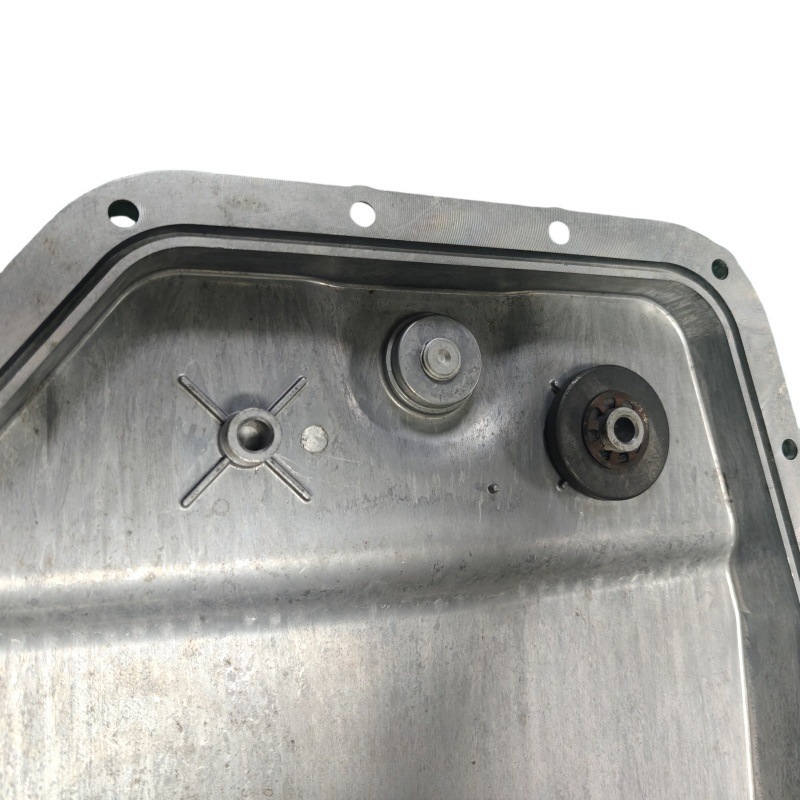 Factory Direct Sales 24117571227 24152333903 Suitable for Bmw 6-Speed Transmission Oil Pan Modified to Aluminum