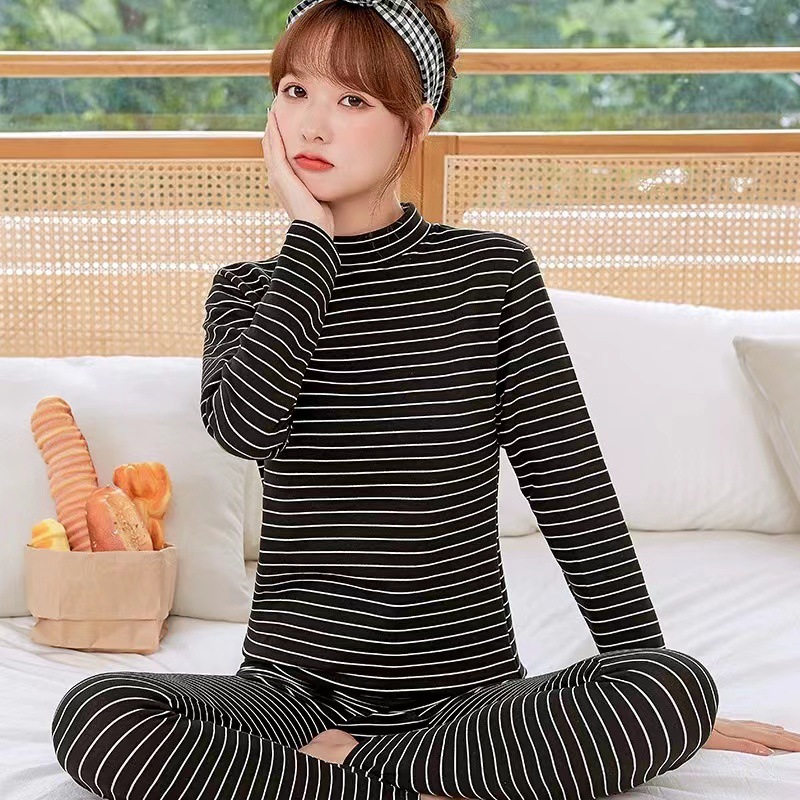 흑백 줄무늬 (중간 고리)