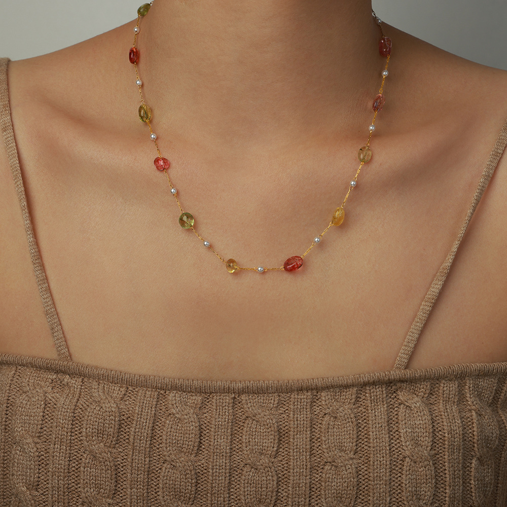 Collar de cadena de cuentas de arroz de lujo de estilo francés collar de cadena de cuentas de titanio de acero 18K colgante de cuentas de Concha de Oro Cadena de clavícula Reina occidental madre todo partido joyería al por mayor