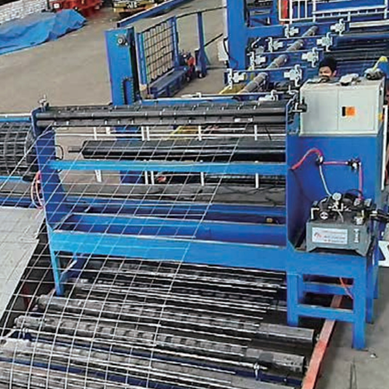 ȫ�Զ����������㺸�����Ϻ������ִ���Ƭ���ӻ�е�豸���ҹ�Ӧ