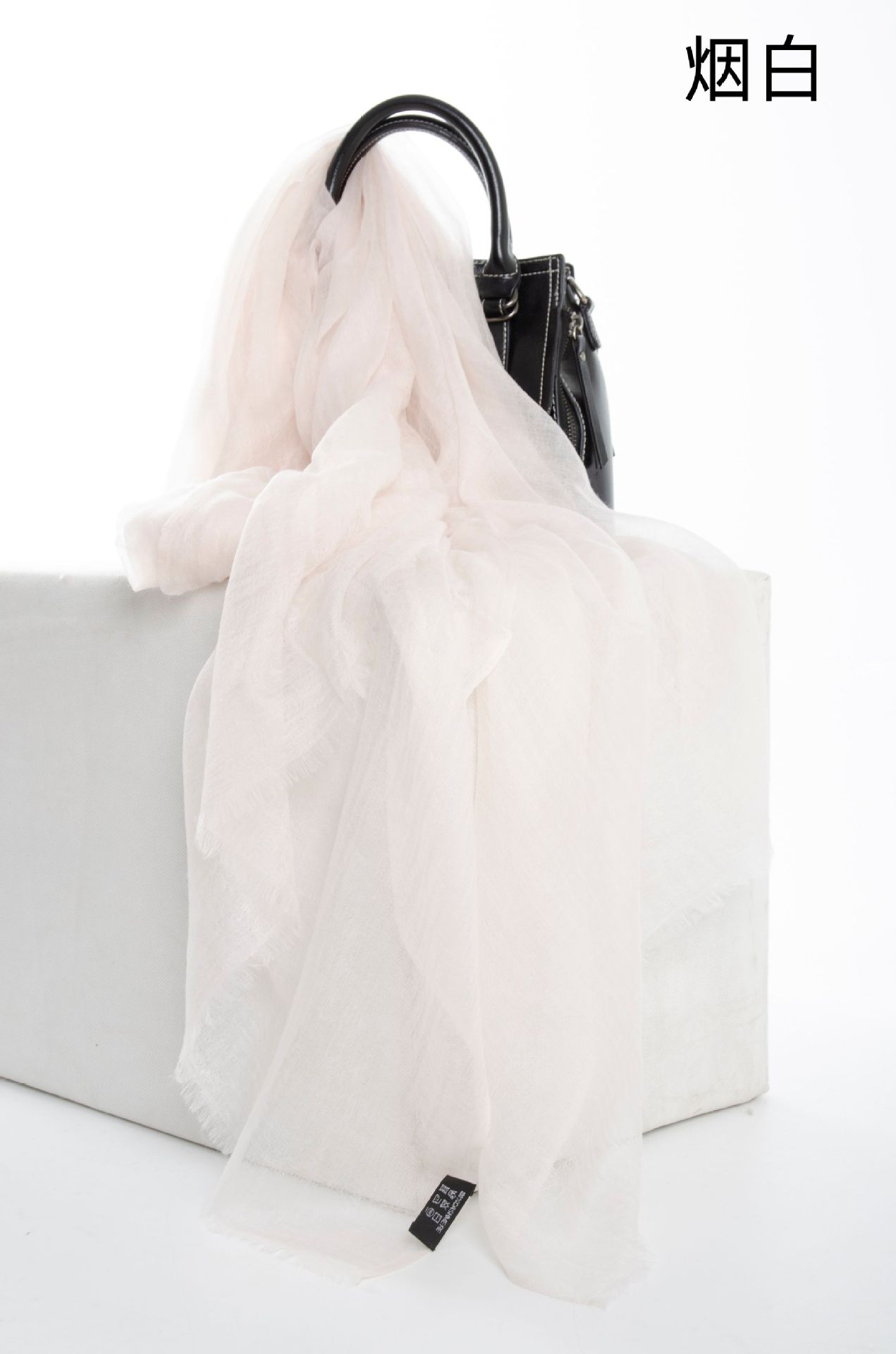 Fábrica de Mongolia Interior nuevo estilo liso 400 anillo ligero bufanda de terciopelo otoño e invierno cuatro estaciones damas cálido chal grande