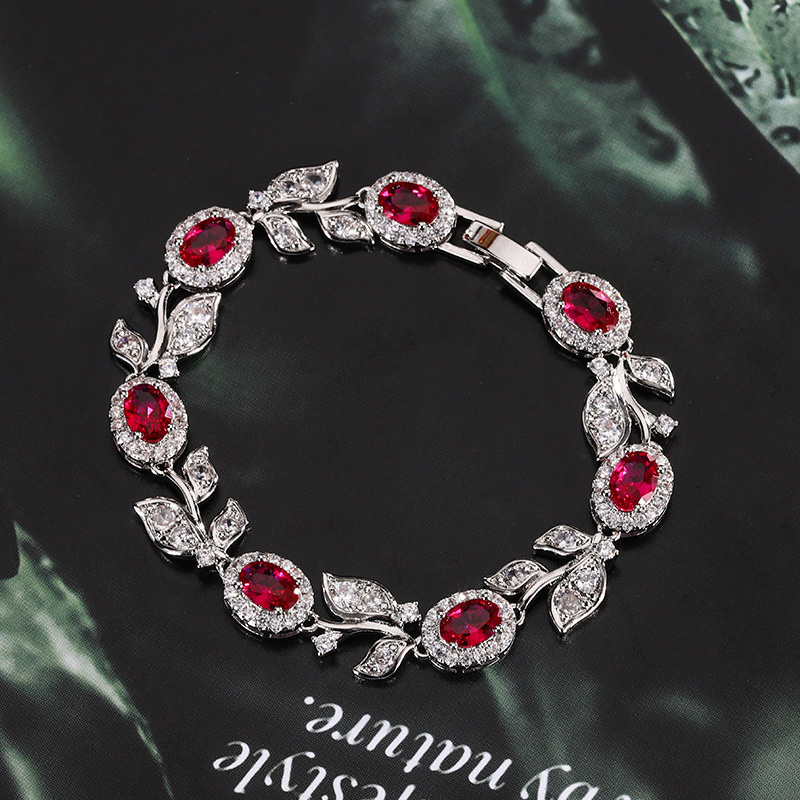 Nueva joyería Zhuang Shengsheng, corindón de simulación retro europeo y americano, pulsera de diamantes completos de alta calidad, joyería, piedra principal al por mayor femenina 5*7