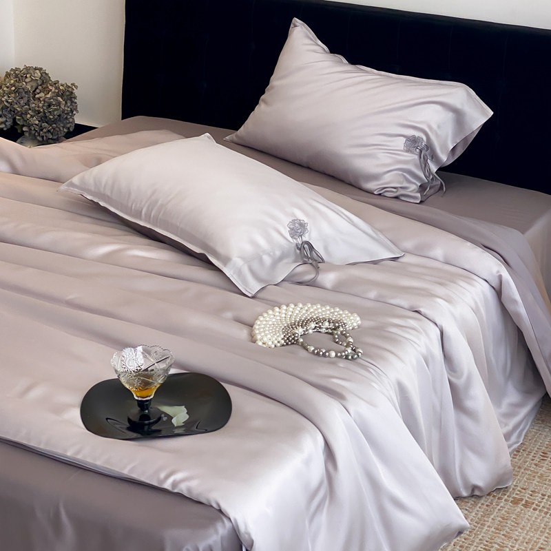 Capa de edredão verão seda gelo jogo elegante cama tencel_voghion.com