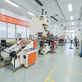 模具制造;金属成型设备;模具设备