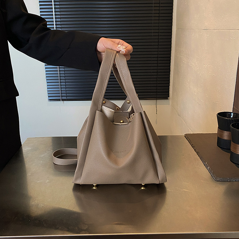 Bolso de mano único y elegante para mujer, nuevo modelo 2025, con estampado de lichi, superficie suave, bandolera de moda para el día a día._voghion.com