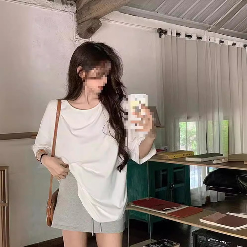 Sexy backless short-sleeve T-shirt for women, summer lazy style casual loose long-sleeve pure desire top