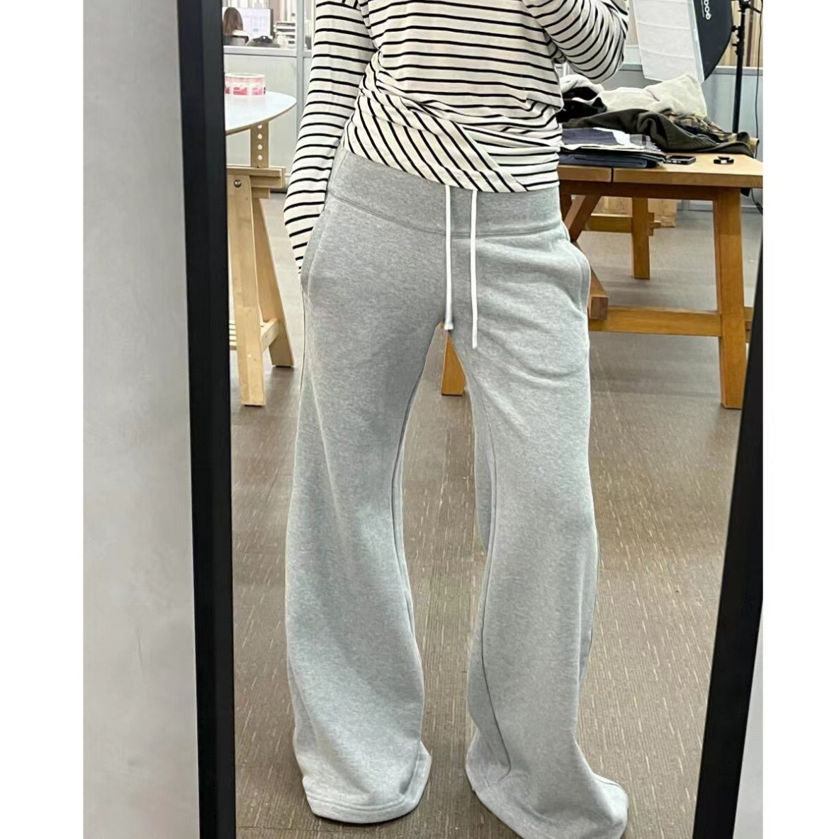 작은 희귀 * Y 걷기 시리즈 DRAWSTRING 실을 묶을 수 있습니다 발 경적 바지 여성 24 가을 | 겨울 패딩 캐주얼 바지