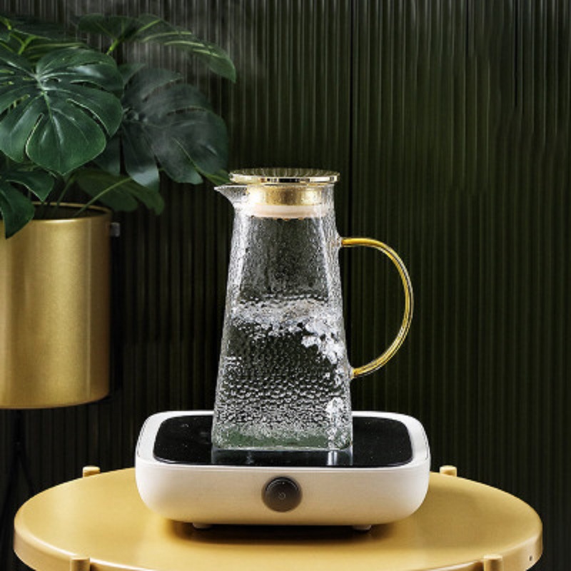 Fábrica al por mayor vidrio martillado botella de agua fría material de vidrio de borosilicato botella de agua fría hogar cuadrado jugo olla