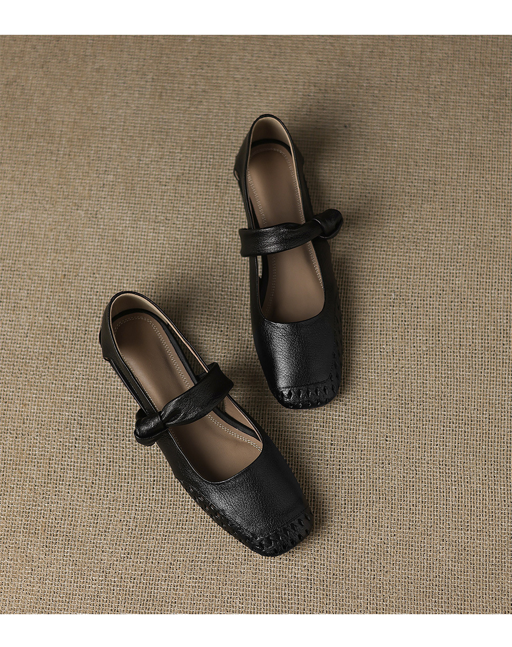 Sandal nữ mũi nhọn da dê đục lỗ gót thấp 2 cm, miệng nông hở mũi — đen chi tiết 17