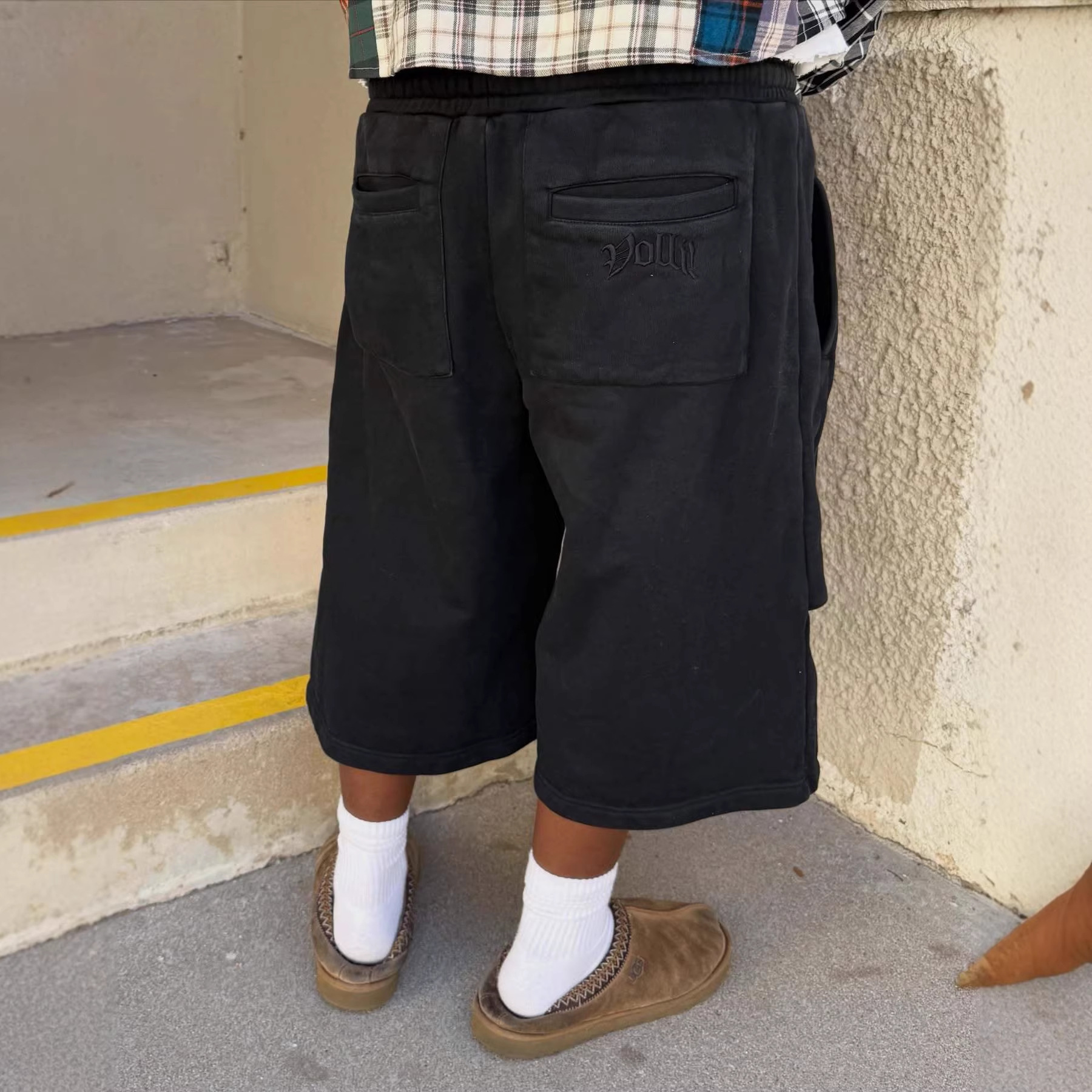 Men's Clothing Men's Casual Loose Straight Leg Cargo Shorts Style Large Pockets Street Style Embroidered Five Point Pants_voghion.com
