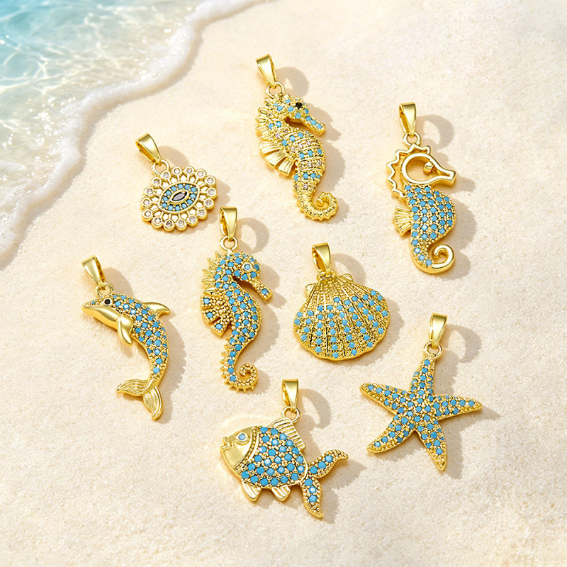 【Copper Micro-Inlaid Zircon】European and American Style Gold Turtle Zircon Animal Pendant Necklace with a Luxurious and Unique Design