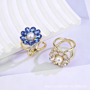 ���W�{ɫˮ���z���۸ߙn�ٴ����ϵ�����YŮ�������b������