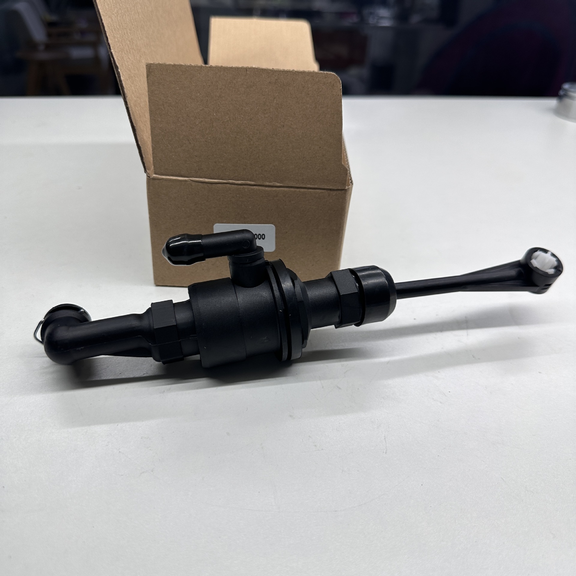 41600-F2000 Suitable for Hyundai Elantra Clutch Master Cylinder 41600F2000