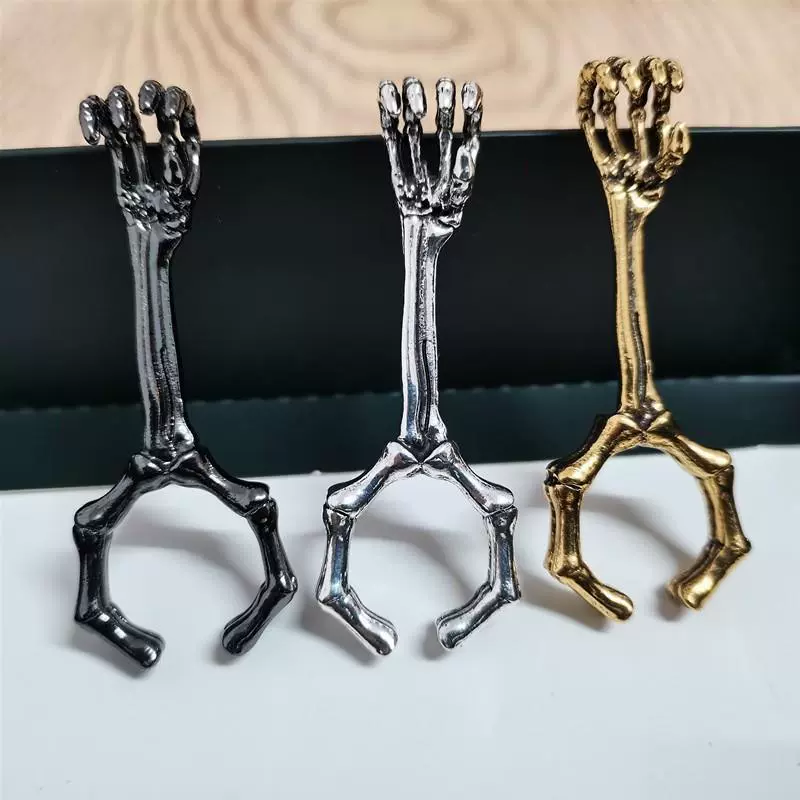 跨境手骨烟架骷髅图案指环个性烟支架托夹开口可调节防止烫手熏黄