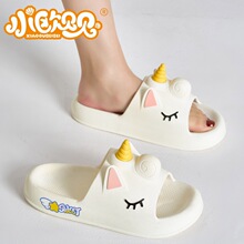 �ɐ۪��ǫF�H��һ���� �Ӽ��⴩�r�д���Сͯ�Ҿ��H�ӛ���Ь���l