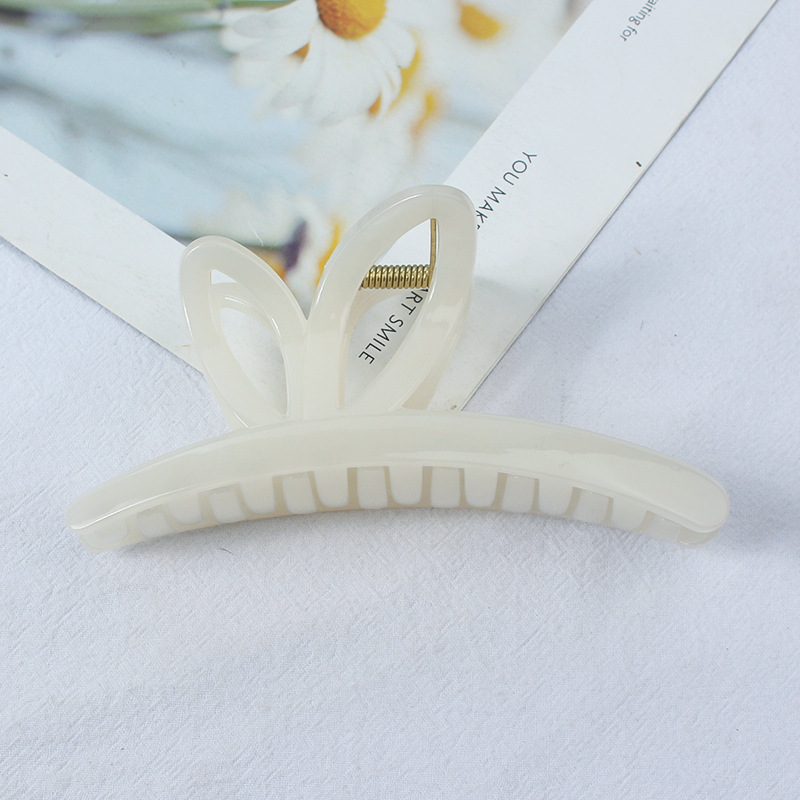 Nueva pinza de pelo hueca con forma de mariposa para mujer, tamaño grande, color sólido, tacto de alta gama, elegante pinza de tiburón para cabello grueso.