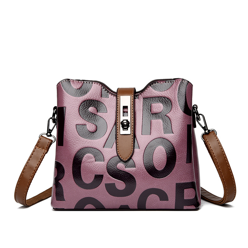 2023 invierno nueva bolsa de mensajero de hombro portátil estilo europeo y americano moda fresco Comercio exterior transfronterizo