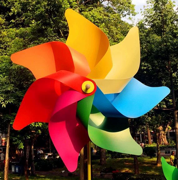 Colorful travel plastic windmill toy for camping