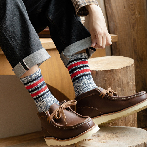 Chunky Crew Socks for Men: Autumn/Winter Pure Cotton Mid-Calf Socks, Instagram-Famous Japanese-Style Striped Long Socks with Vintage High-Waist Design
