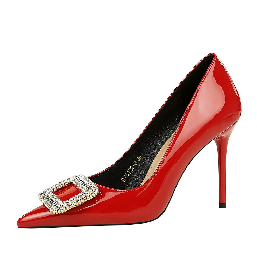 Pointed Toe Stiletto Pumps With Rhinestones In Patent Leather_voghion.com