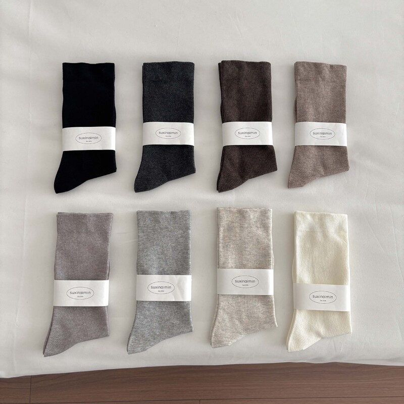 Seamless women's socks for spring and autumn, loose-top white postpartum socks, Japanese-style solid color slouch socks, minimalist long socks Seamless women's socks for spring and autumn, loose-top white postpartum socks, Japanese-style solid color slouch socks, minimalist long socks