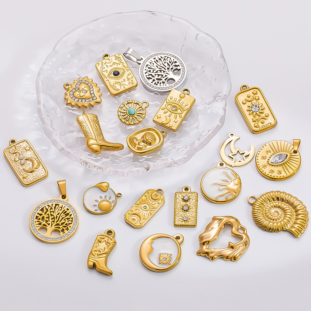 6g Weight 0.03µm-0.05µm Gold Plating Thickness PVD Coated Gold Plating Process Pendant Jewelry Making Type 18.11*16.83mm Jewelry Making Size 18K Real Gold Plated Plating Material Rhinestones Inlay Material 1 Piece Quantity 304 Stainless Steel Material Moon, Tree, Heart Shape Pattern IG Style Style Waterproof Non Tarnish, Inlay Craft 1 Piece 18.11*16.83mm 304 Stainless Steel Zircon PVD Coated Real Gold Plated Moon Tree Heart Shape Polished Pendant DIY Jewelry Accessories 无