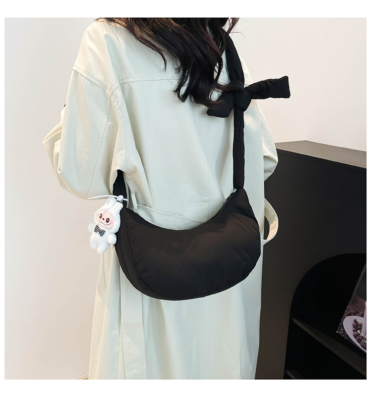 165g Weight Polyester Cotton Lining Material Sewing Thread Fashion Element Zipper Closure Type Single Shoulder Strap Strap Type Crossbody Bag Bags Type Daily, Street Occasion Nylon Material Solid Color Pattern All Seasons Season Women's Gender Basic, Classic Style Style Dumpling Shape Shape Medium Size Women's Medium Nylon Solid Color Basic Classic Style Sewing Thread Dumpling Shape Zipper Crossbody Bag 9