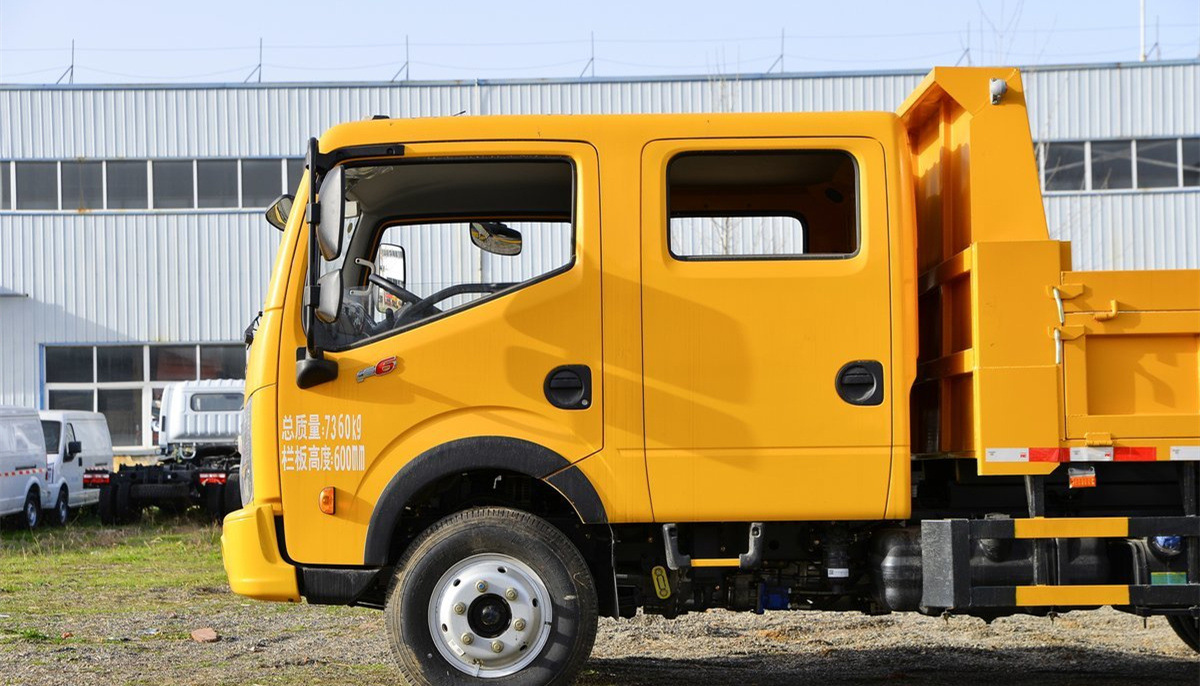 Export Small and Medium-Sized Dump Trucks, 6 Tons, 4-Wheel Drive, 2-Wheel Drive, Left-Hand Drive, Right-Hand Drive, 3 Square, 5 Square, 6 Square, Export Dump Truck