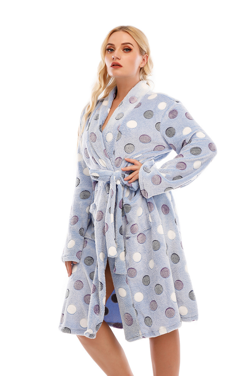 Hot sale autumn and winter new thickened large size flannel ladies' casual sweet nightgown home clothes can be worn outside_voghion.com