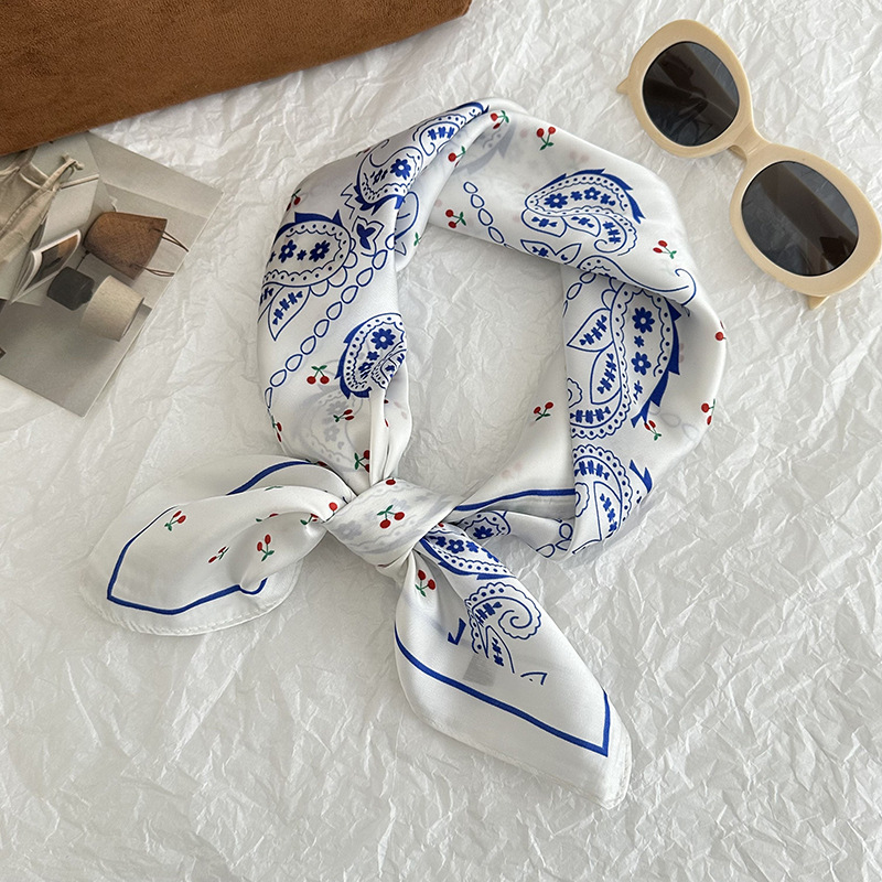 Bufanda de seda, bufanda cuadrada pequeña, nueva atmósfera coreana, pañuelo floral, cinturón para el cabello, bufanda decorativa, chal pequeño exterior