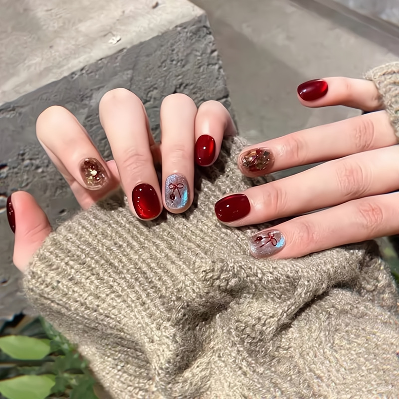 [Original by Ling Luo] Christmas Wish Red Bow Short Style Nail Art with Sparkling Glitter for a Bright and Elegant Look