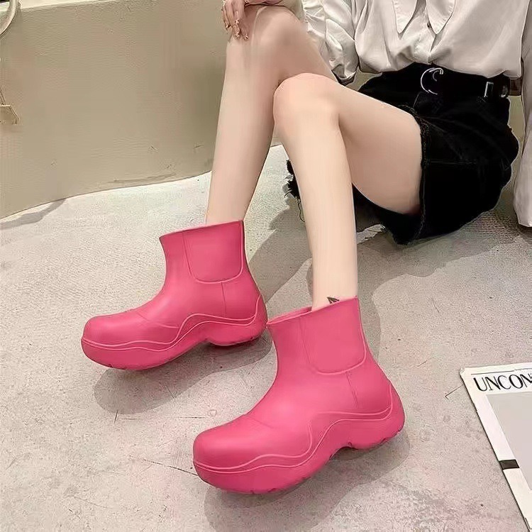로즈 레드