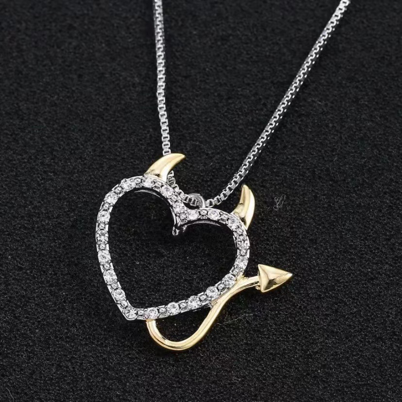 Cross-Border Hot-Selling New Product Creative Pendant Devil Heart Alloy Necklace Two-Color Versatile Necklace