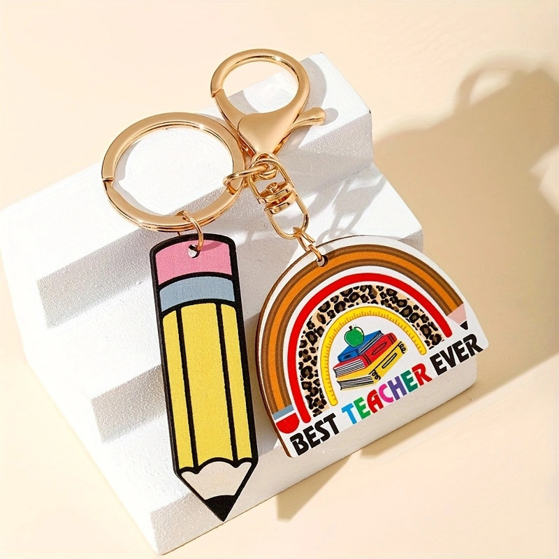 Teacher's Day/Back-Of-School Teacher's Thanksgiving Heart-Shaped Keychain with Colorful Tassel Design to Give to the Best Teacher