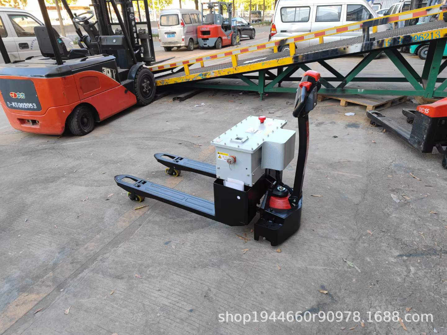 中力防爆电动液压叉车防爆电子秤油桶倒料全电动称重防爆搬运车