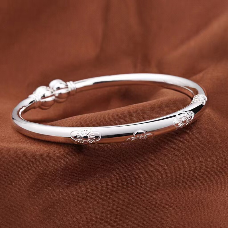New Glossy Plum Blossom Pumpkin Bead Silver Bracelet for Women Plated with 999 Silver Open Solid Retro Flower Bracelet Factory