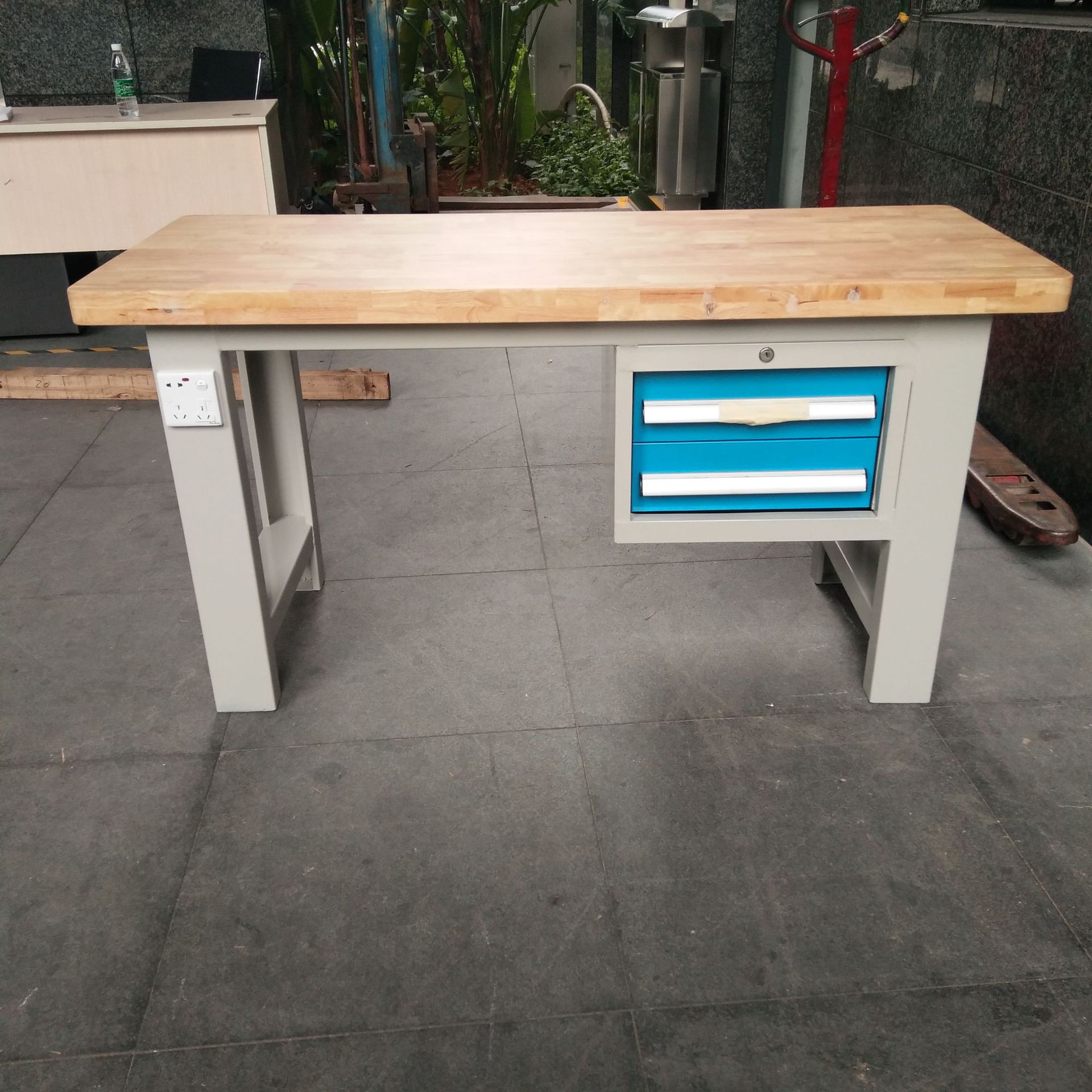 重型钳工工作台防静电维修桌不锈钢装配打包车间流水线实验工作桌