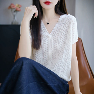 �����Ứᘿ�С�w��t��Ů�ı������@���U�ն���������Ů�bС��