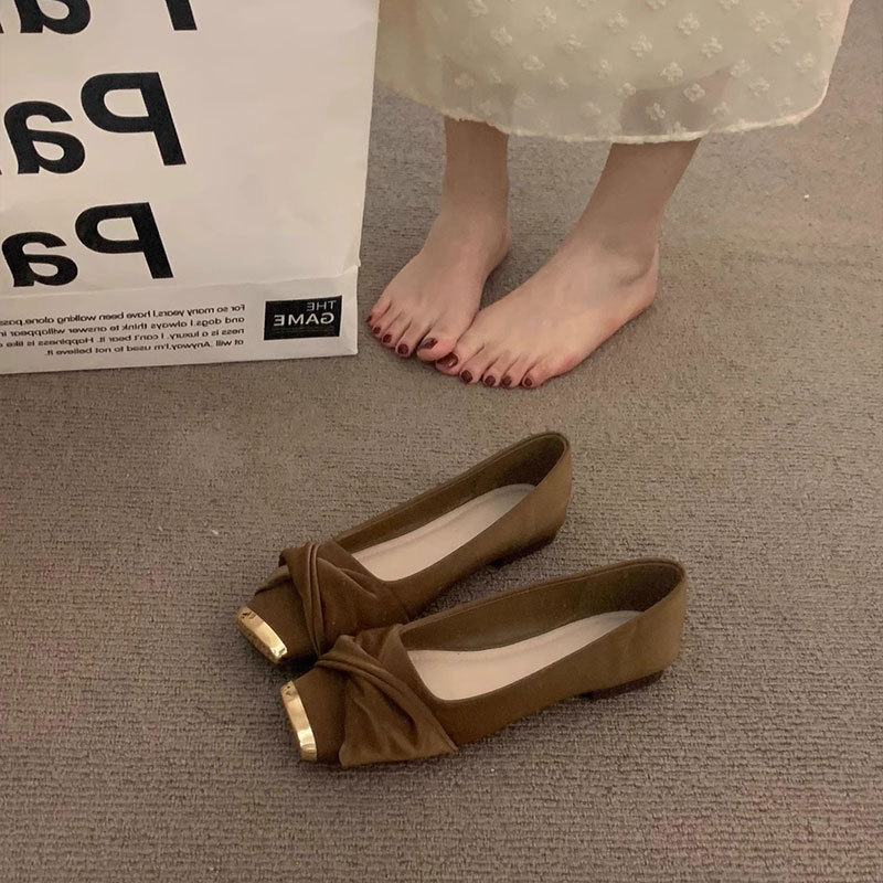 Flat Elegant Gentle High-End Commuter Shoes For Women 2025 New Spring French Square Toe Mary Jane Loafers_vogvips.com