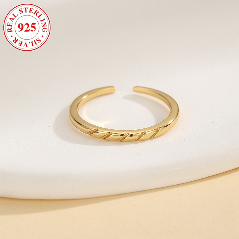 Solid Color Pattern Foot Ring Summer Beach  S925 Sterling Silver Pattern Women's Opening Toe Ring Light Luxury Advanced