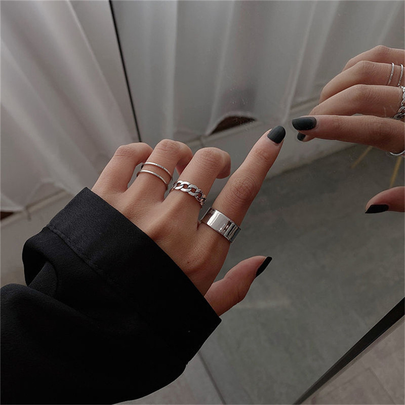 Minimalist Ring Set For Couple Designer Rings Three Piece Style_voghion.com