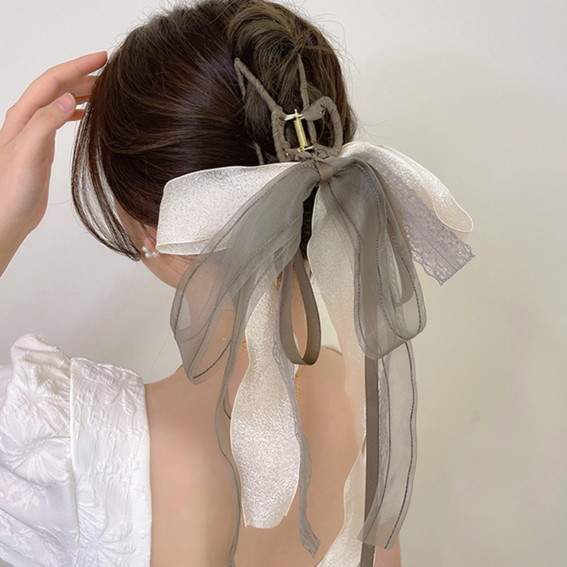 Women's Vintage Style Bow Knot Cloth Hair Claws display picture 1