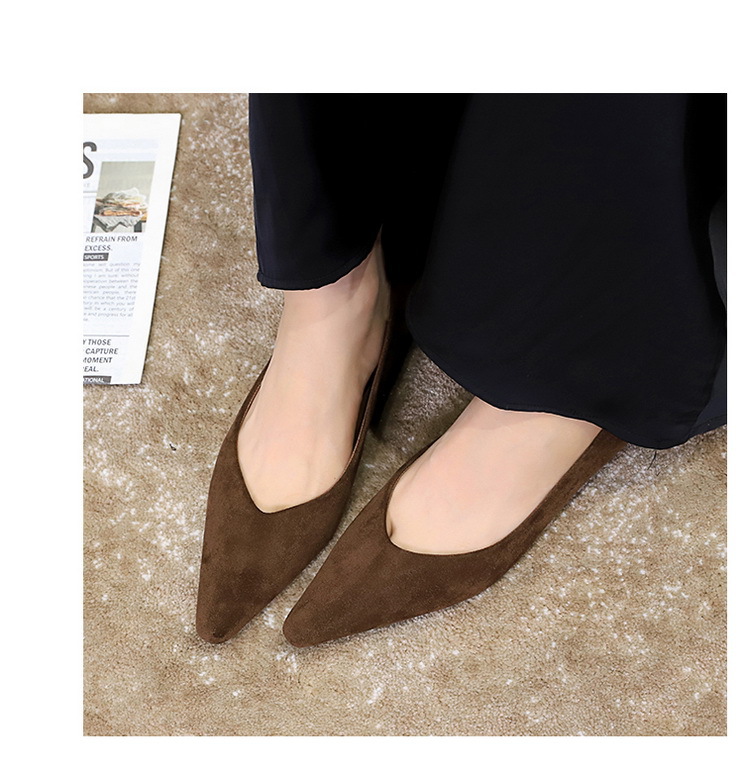 Täglicher einfacher Komfort Wildleder spitzer flacher Mund niedriger Absatz Schrägabsatz Einzelschuhe Damen Einzelschuhe_voghion.com