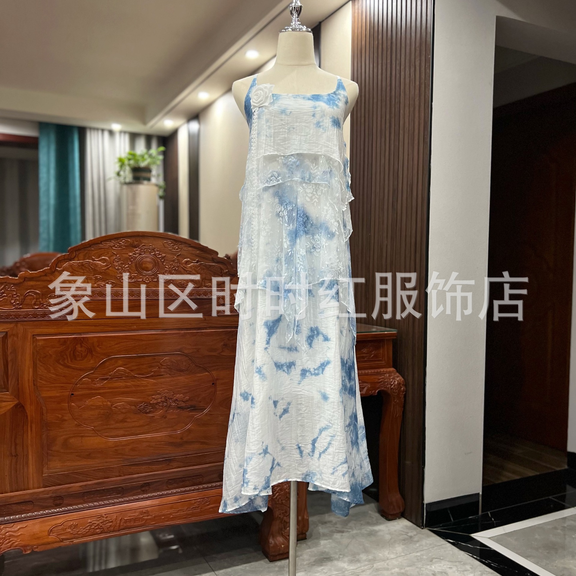 白色系扎染丝麻吊带裙新款云南丽江三亚新疆泰国旅游民族风沙滩裙