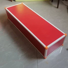 儿童学习桌椅;体操用品;儿童桌椅