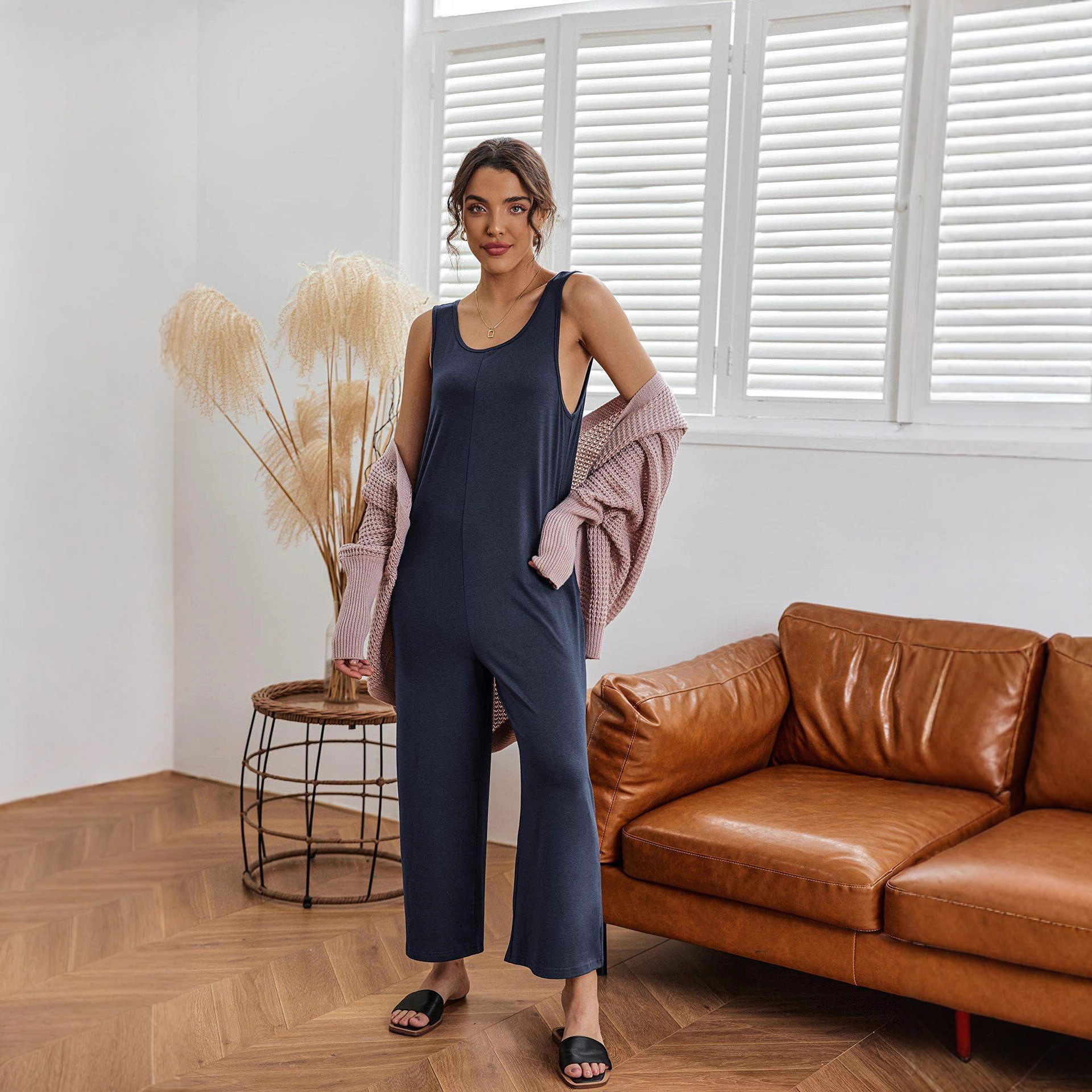 2024 Comercio exterior transfronterizo Amazon Europa y América del verano de las mujeres Sling flojo recto color sólido pierna ancha pantalones de una pieza liguero